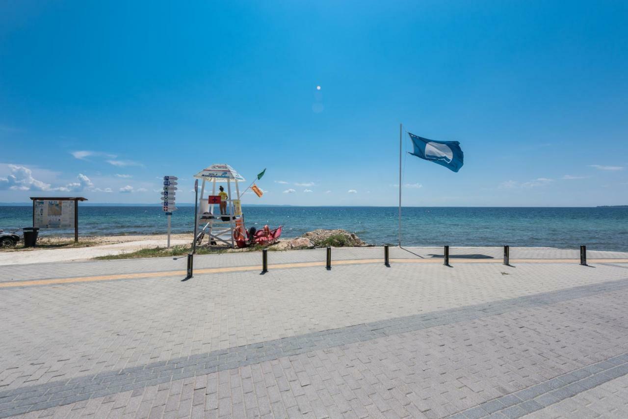Nikiti Maisonette On The Beach By Luxlikehome Νικήτη Εξωτερικό φωτογραφία